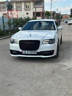 کرایسلەر 300